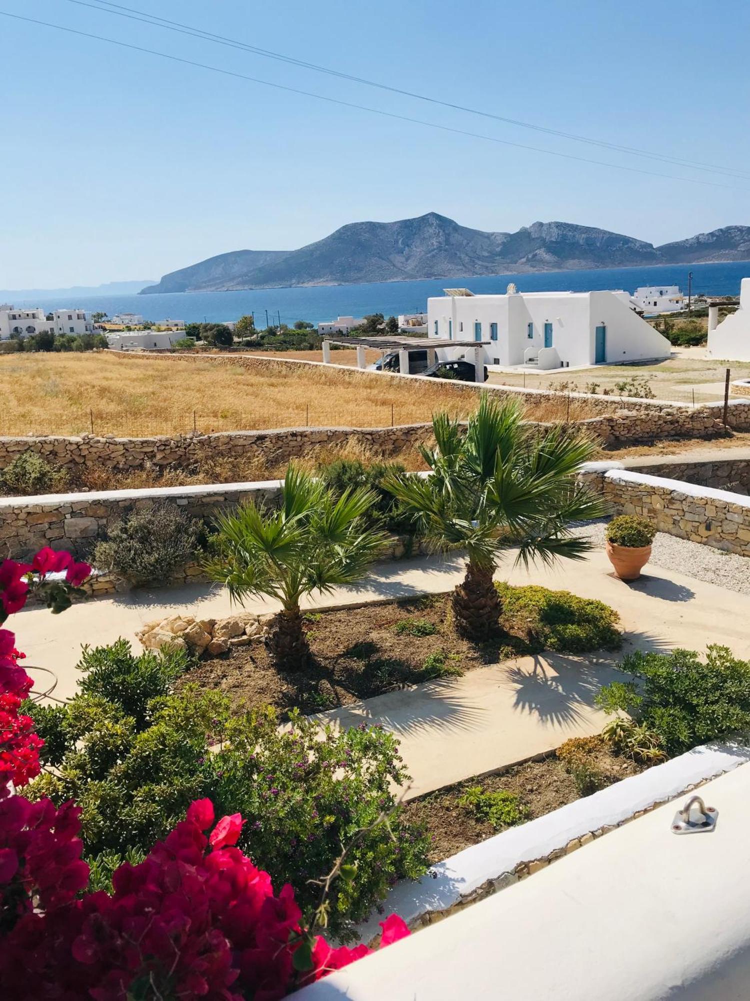Villa Theia - Selene , Appartement De Charme Pour 4 A 6 Personnes Pres De La Plage Et Du Village De Koufonissi Koufonisia エクステリア 写真